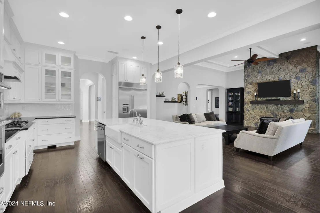 Photo of 249 DEER VALLEY Drive
