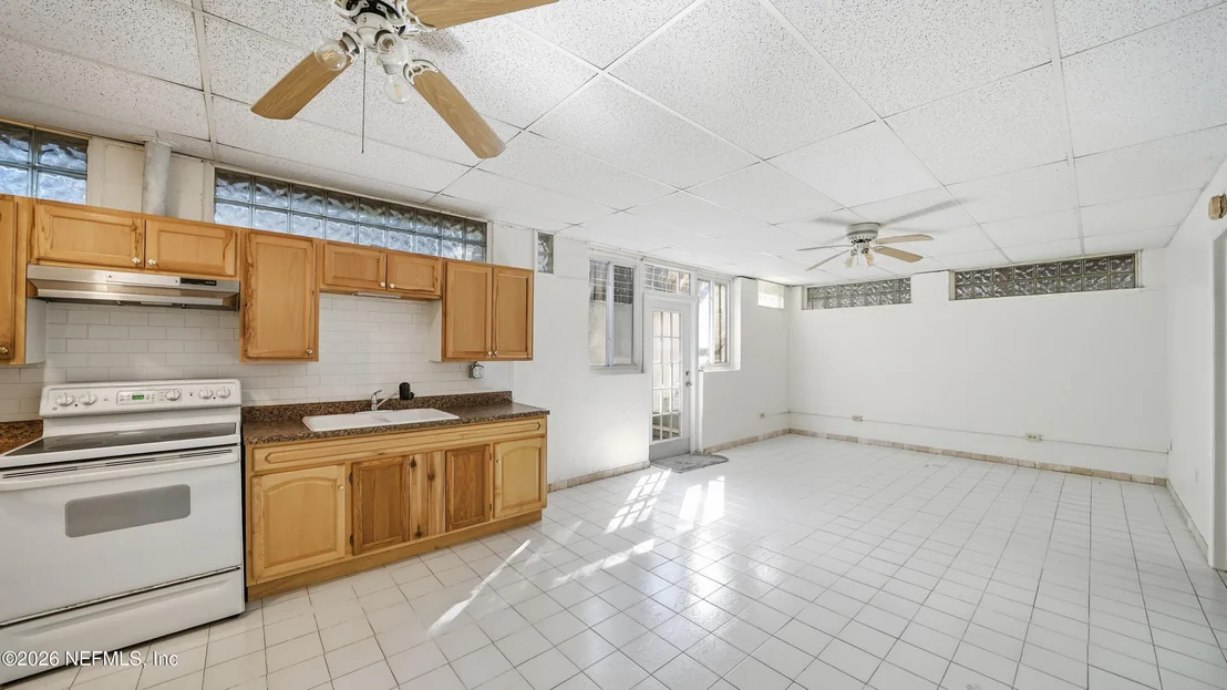 Photo of 17 AVILES Drive