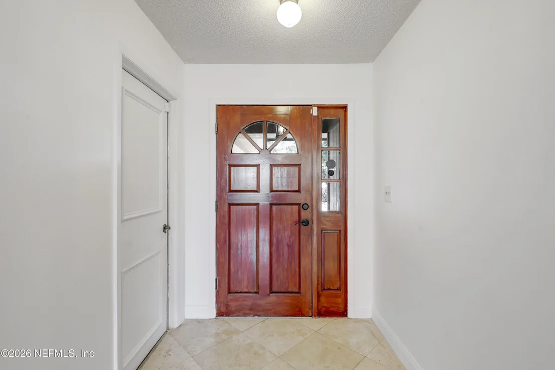 Photo of 111 LOBELIA Road
