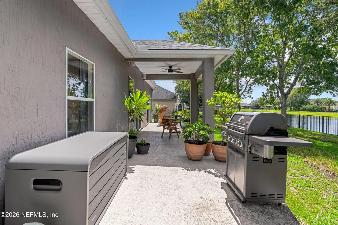Photo of 913 E TERRANOVA Way