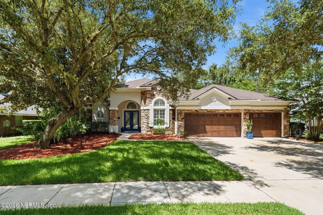 Photo of 215 PARKSIDE Drive