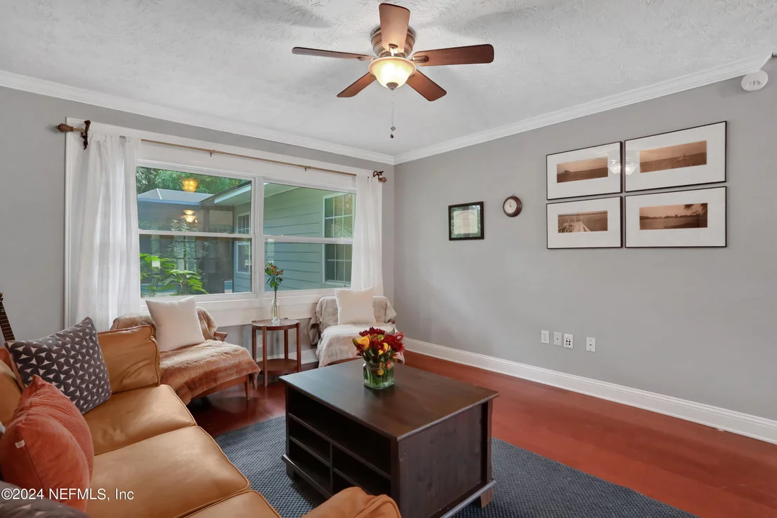 Photo of 6468 RIVER POINT Drive