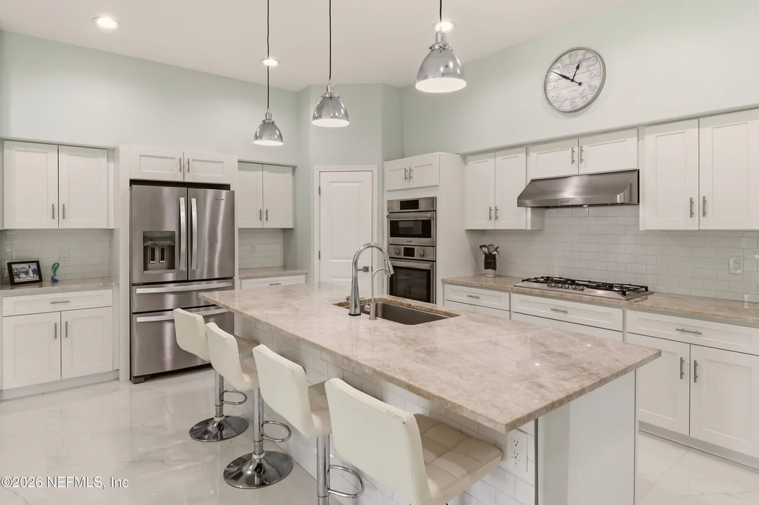 Photo of 5900 COSTANERO Road