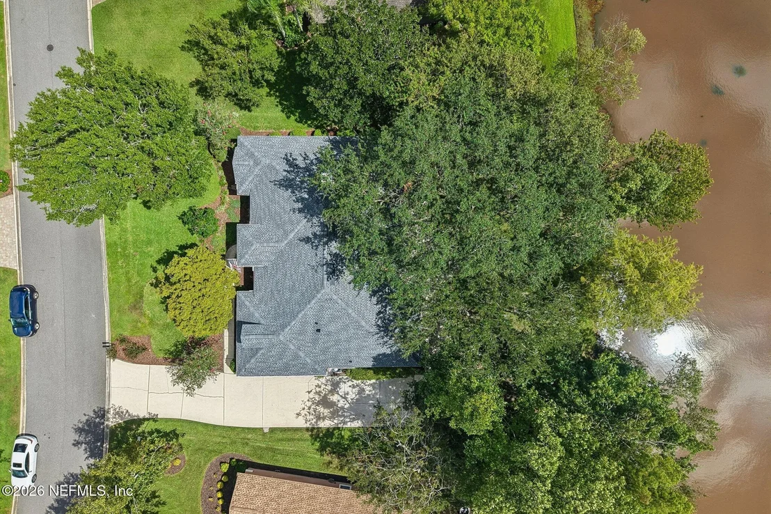 Photo of 1833 BLUEBONNET Way