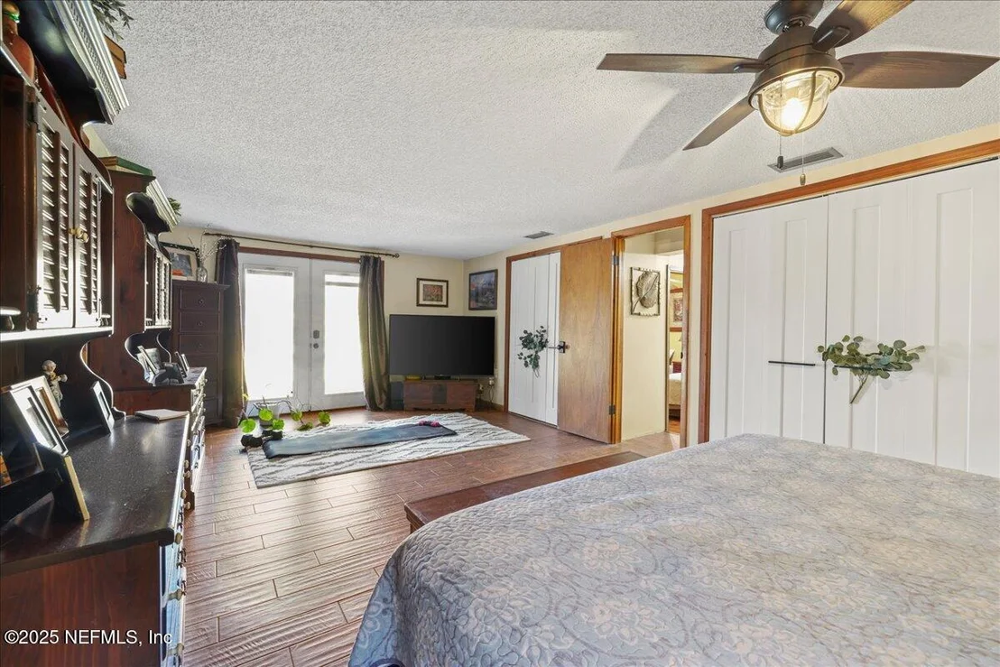 Photo of 188 PALM Drive