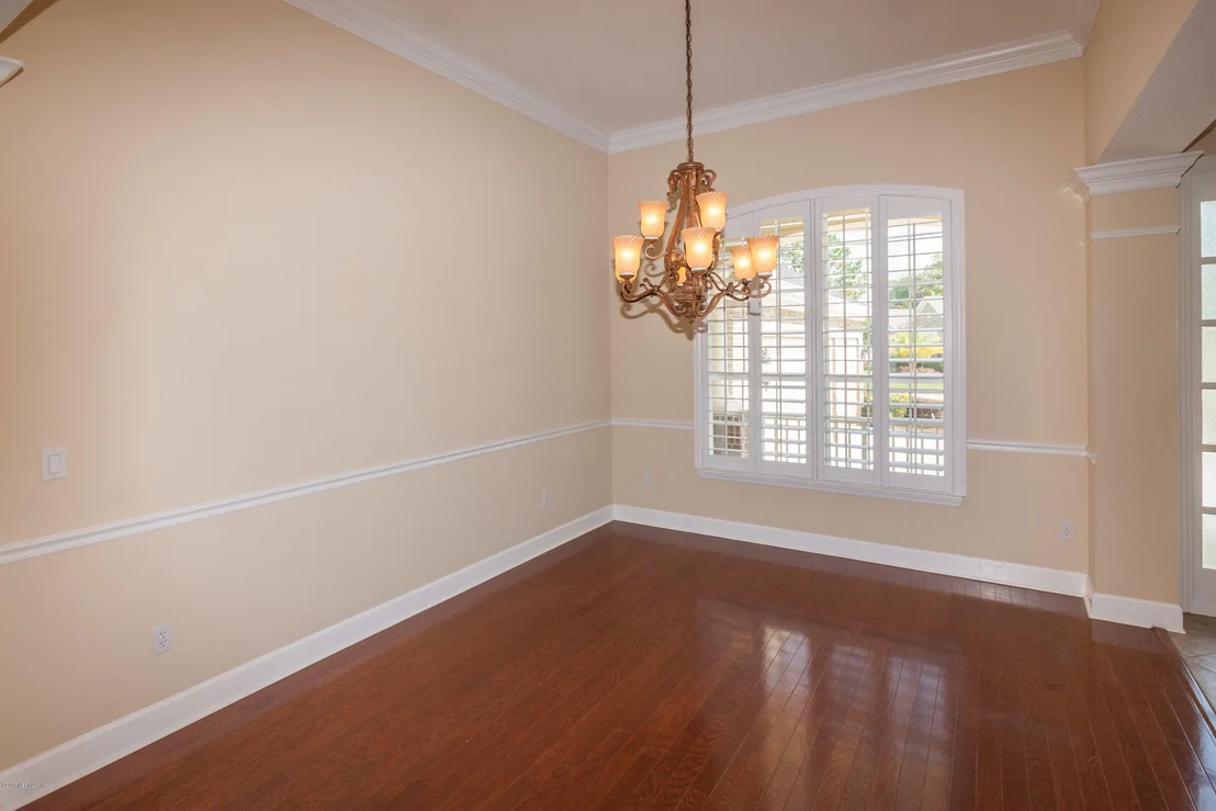Photo of 171 LA MESA Drive