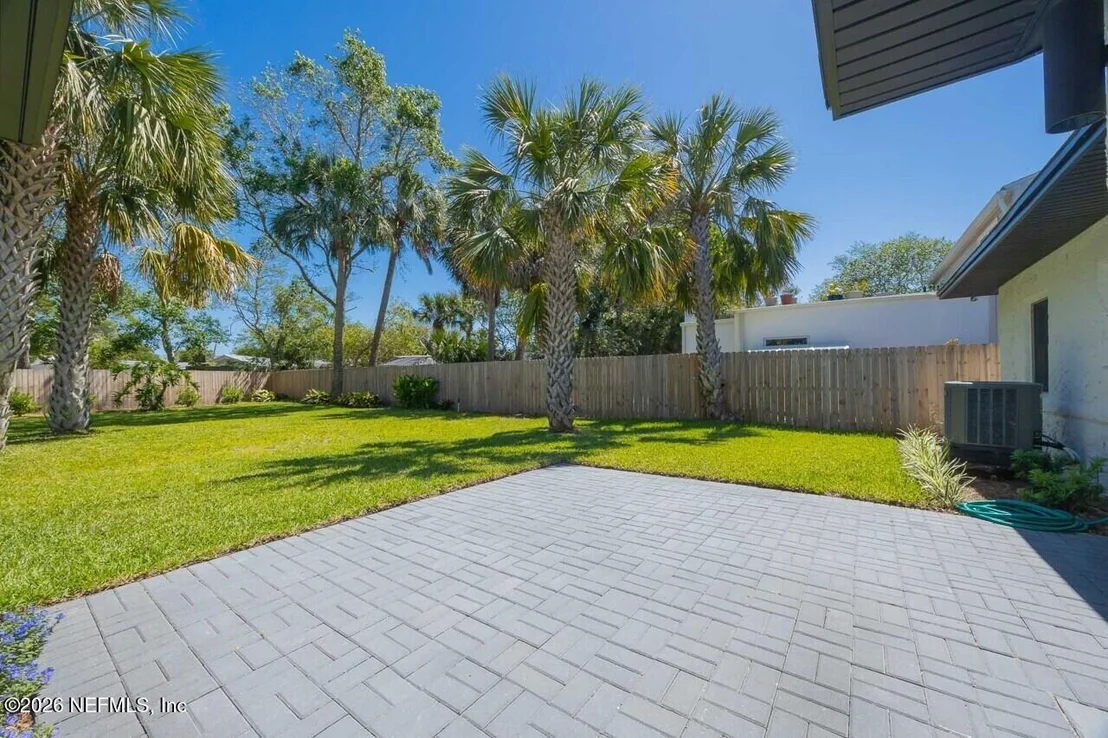 Photo of 310 ANDREAS Street