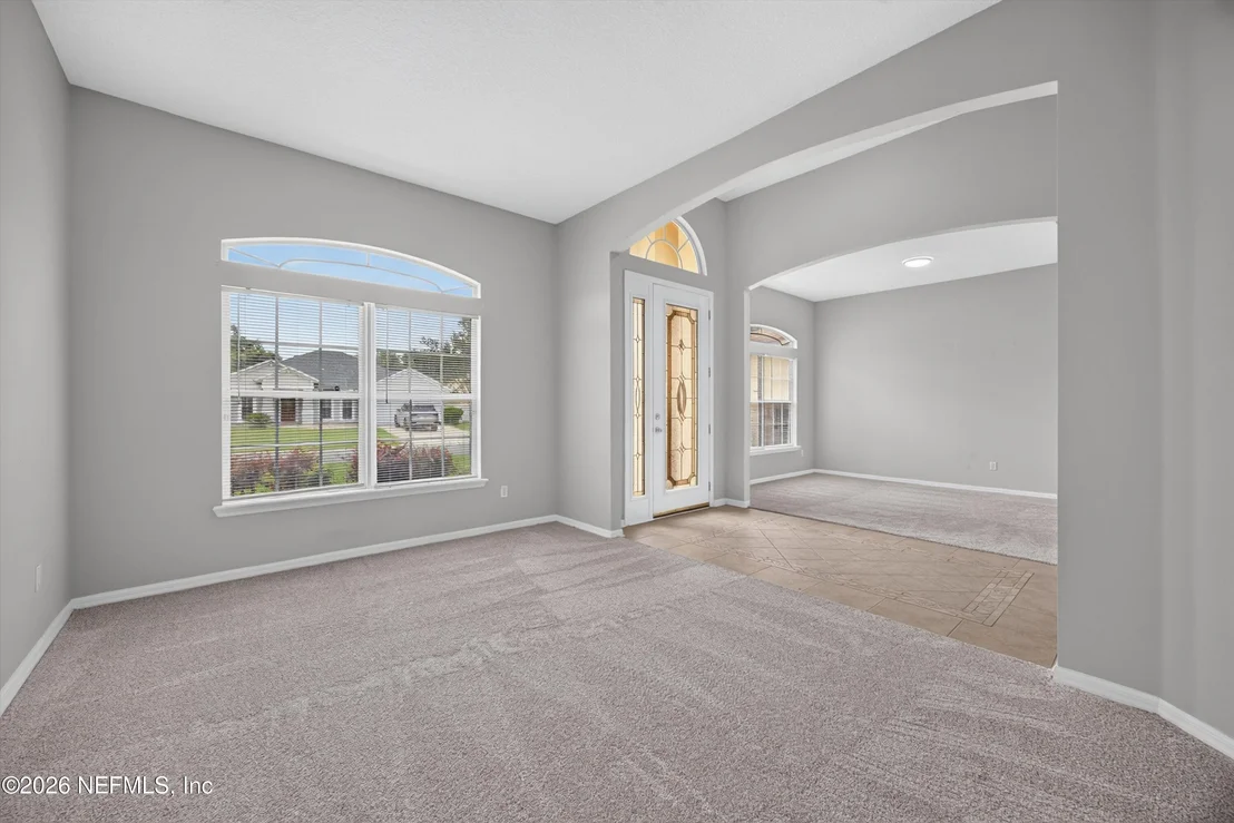 Photo of 635 WAKEVIEW Drive