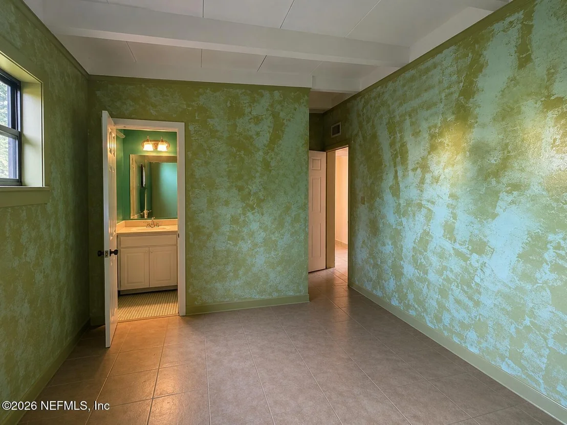 Photo of 1619 SUNSET Drive