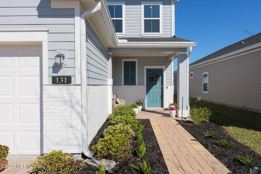 Photo of 131 BEAUCLAIR Boulevard