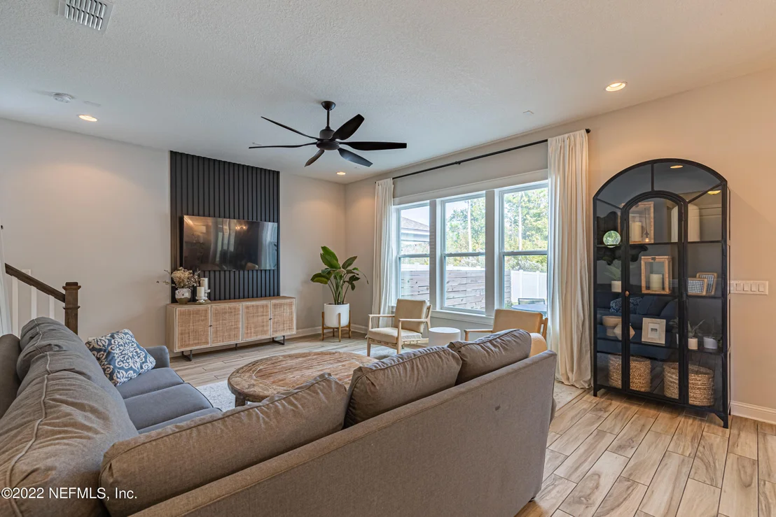 Photo of 78 CALUMET Drive