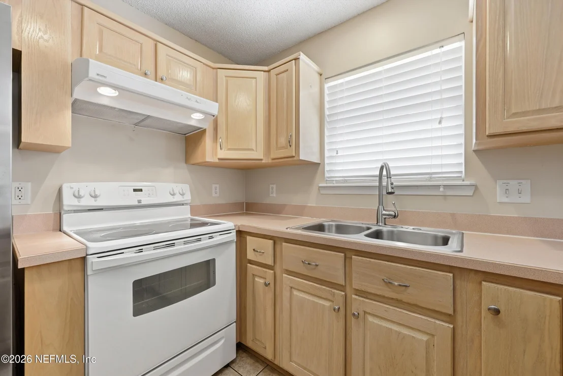 Photo of 3115 FIELDCREST Drive