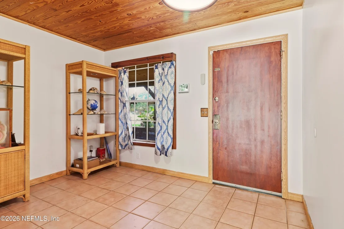 Photo of 1927 MONTEAU Drive
