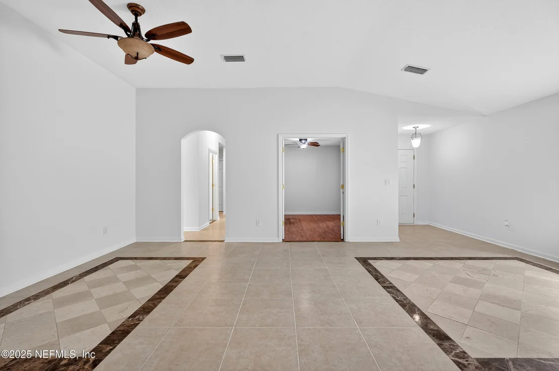 Photo of 1012 BECKINGHAM Drive