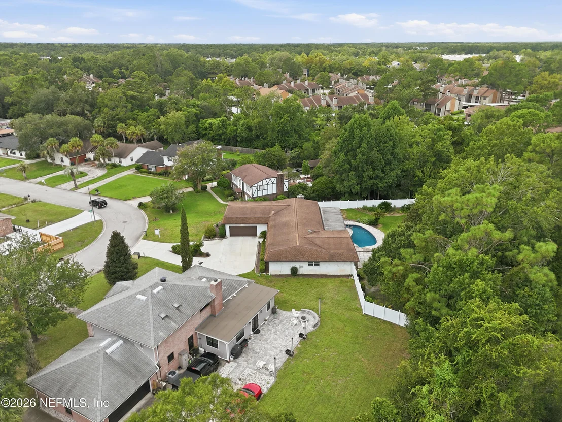 Photo of 6151 GRAYLING Drive
