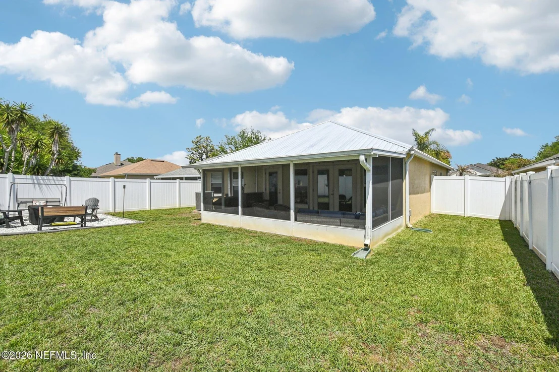 Photo of 1008 OAK ARBOR Circle