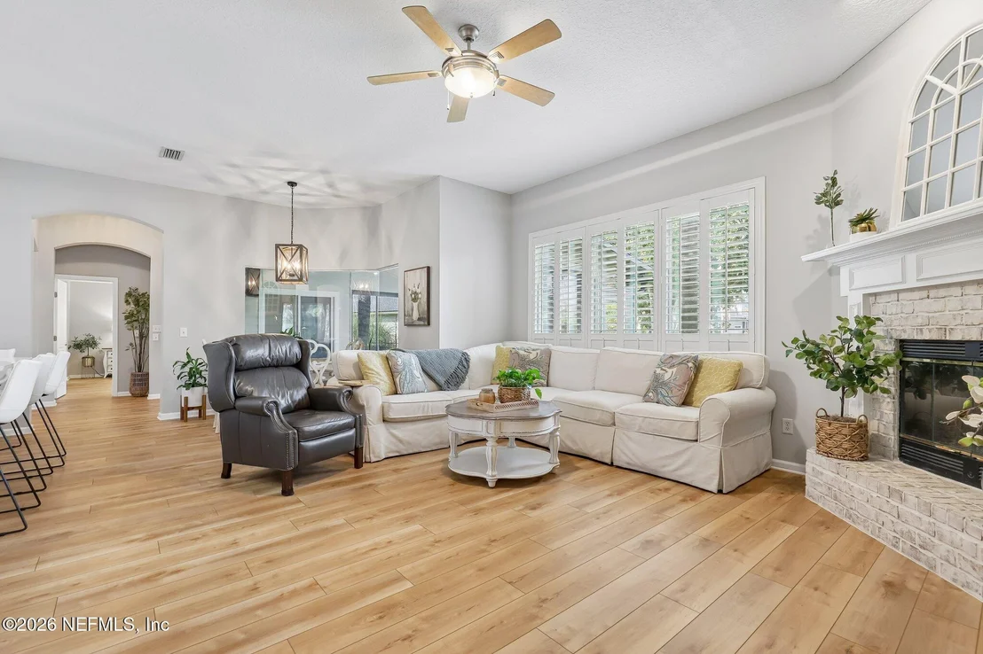 Photo of 1588 RIVERTRACE Drive