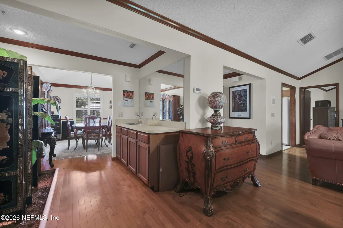 Photo of 475 SPRINGBROOK Drive