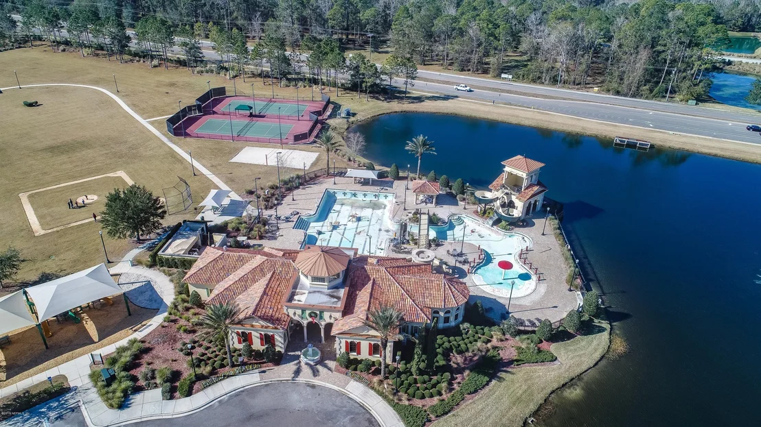 Photo of 1724 N CAPPERO Drive