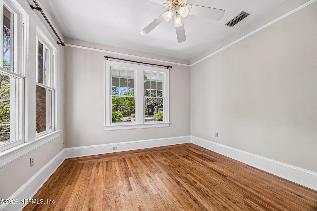 Photo of 2157 ERNEST Street