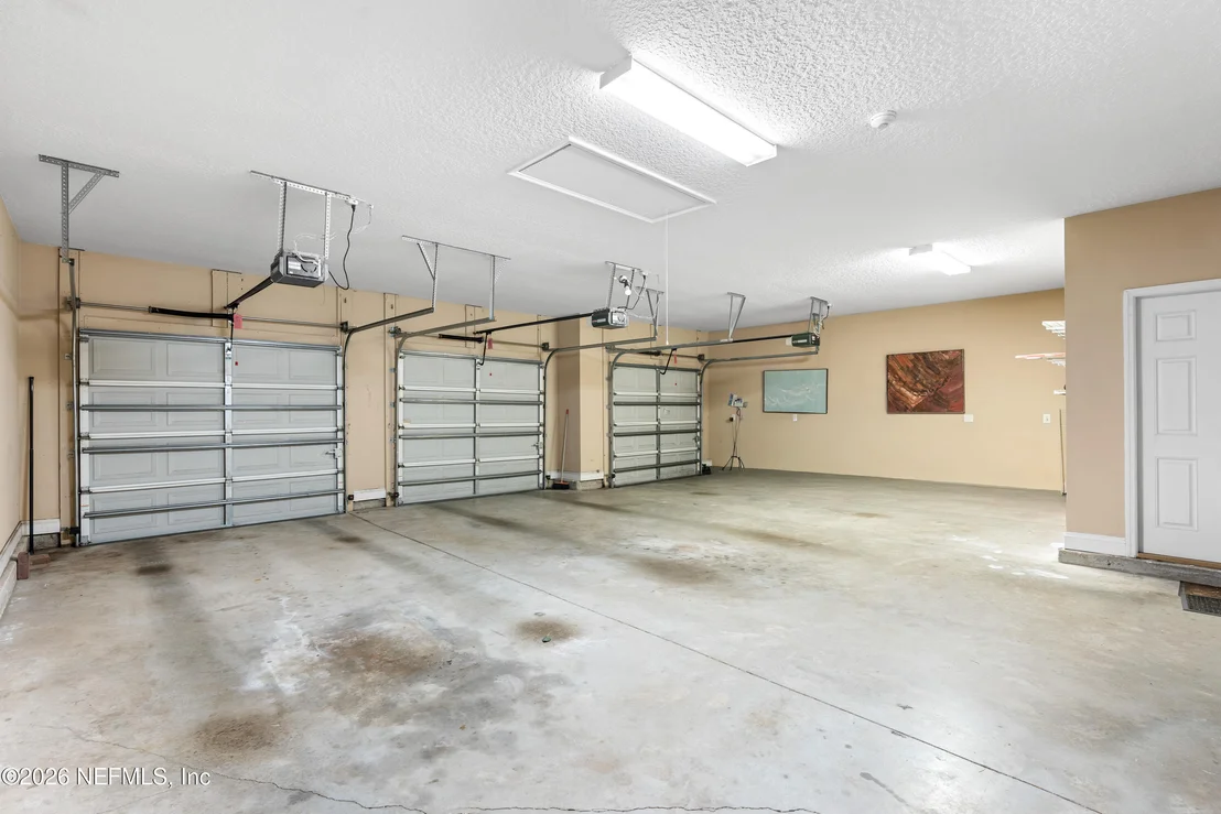 Photo of 3857 CARDINAL OAKS Circle