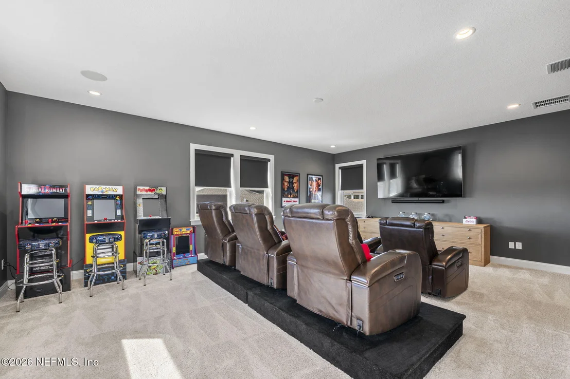 Photo of 105 AWLLEAF Court