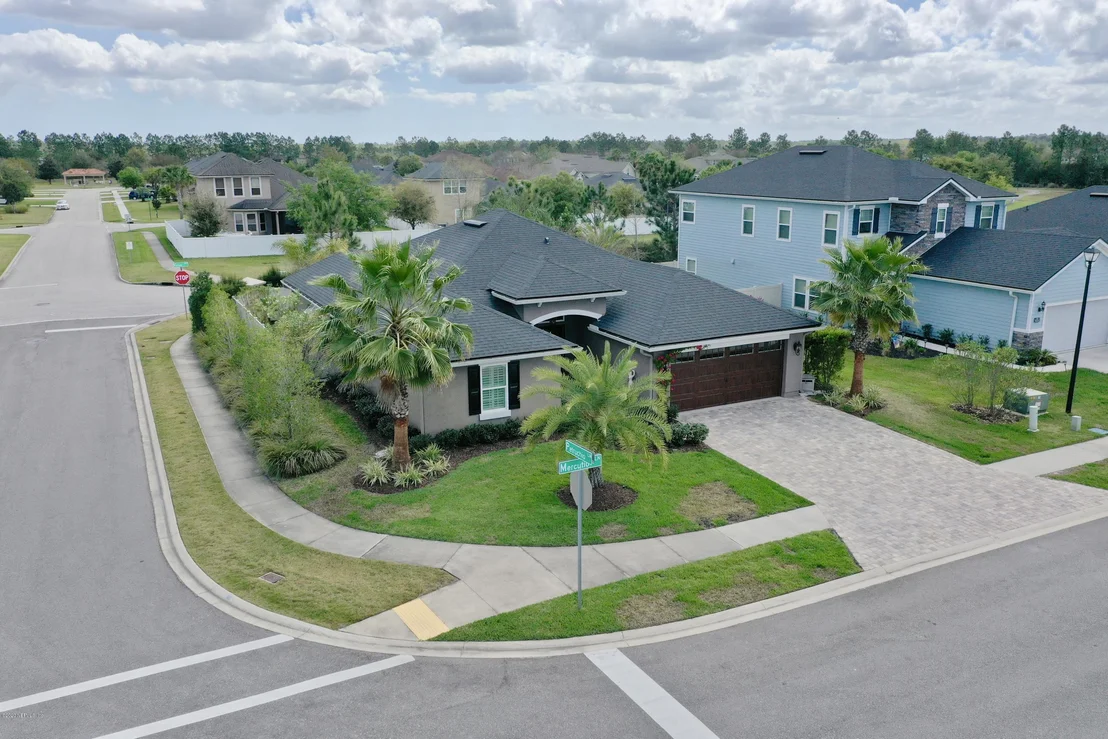 Photo of 23 MERCUTIO Lane