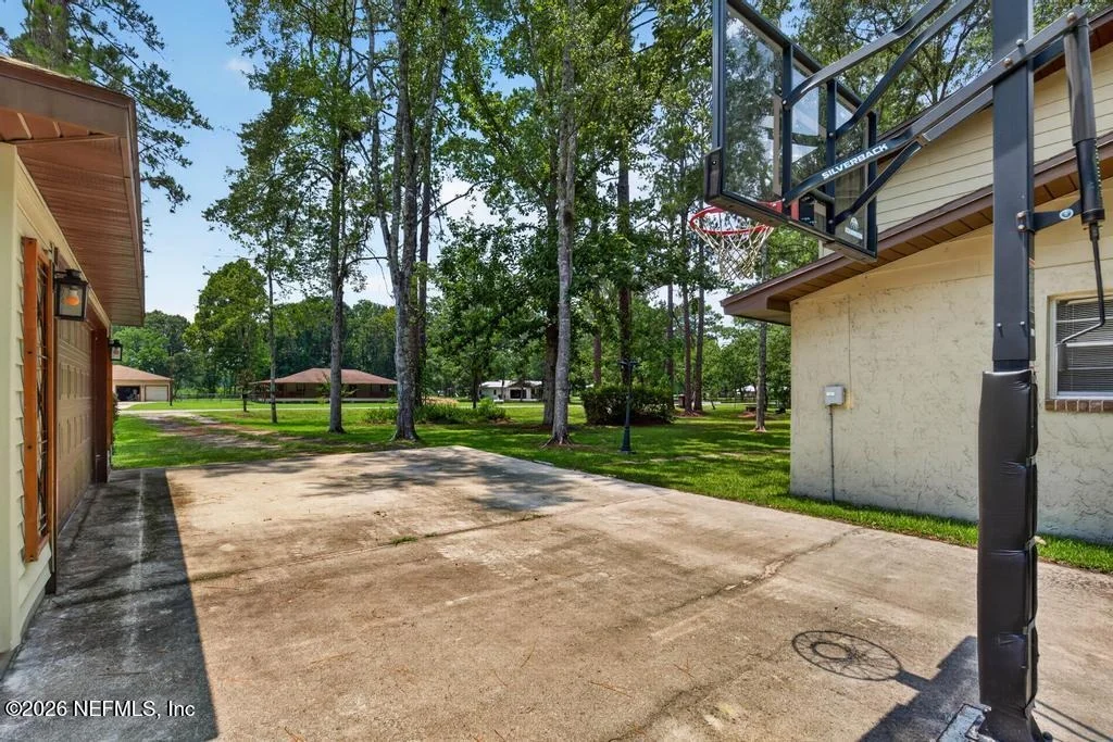 Photo of 54704 CRAVEY Road