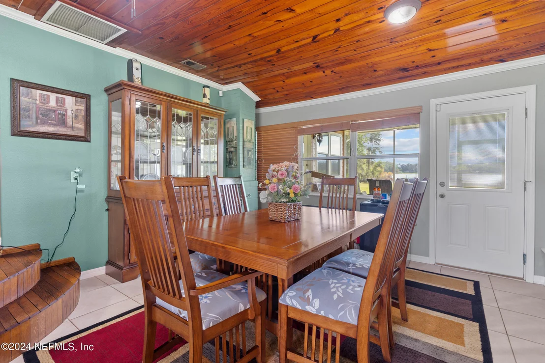 Photo of 118 SUNSET Lane