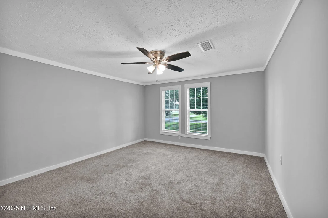 Photo of 430 CENTER Street