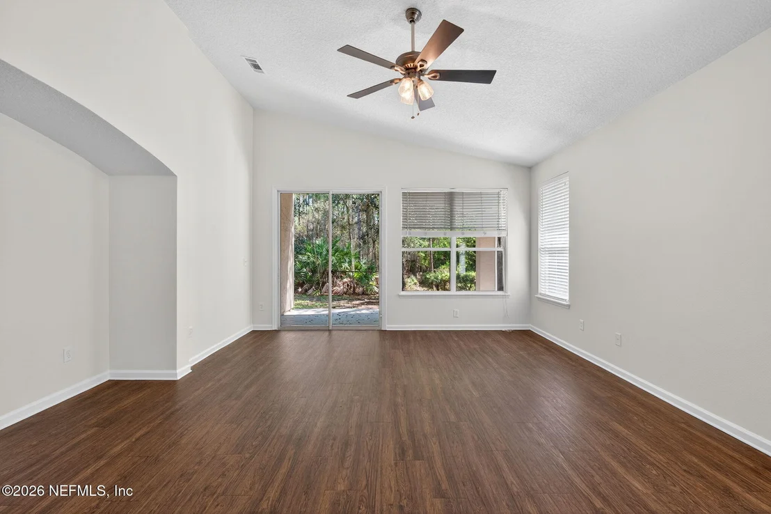 Photo of 3028 ATHERLEY Road