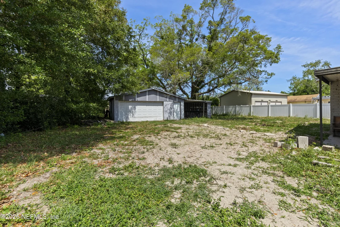 Photo of 4122 RENDALE Drive N