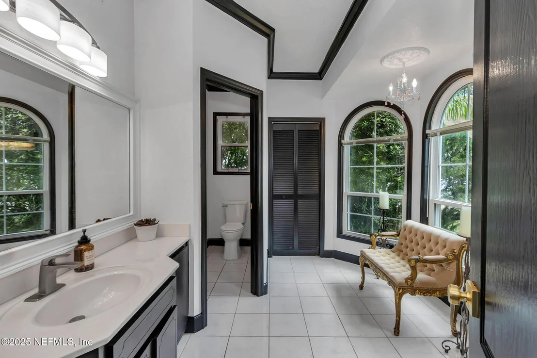 Photo of 9 FOREST VIEW Way