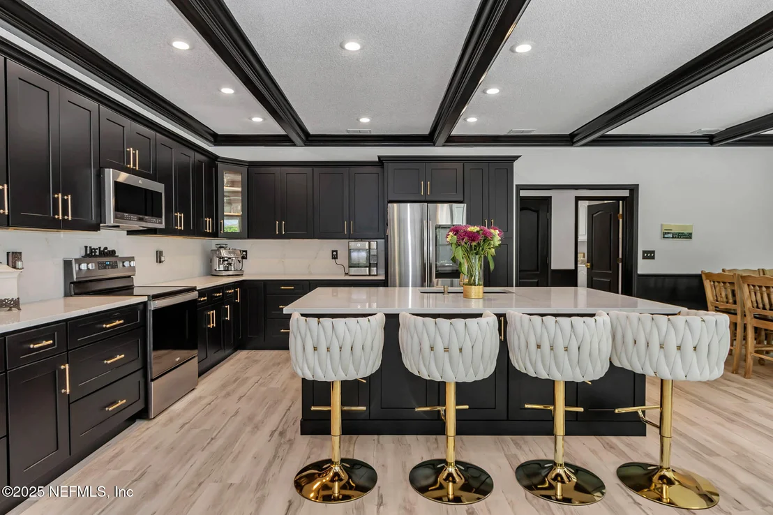 Photo of 9 FOREST VIEW Way