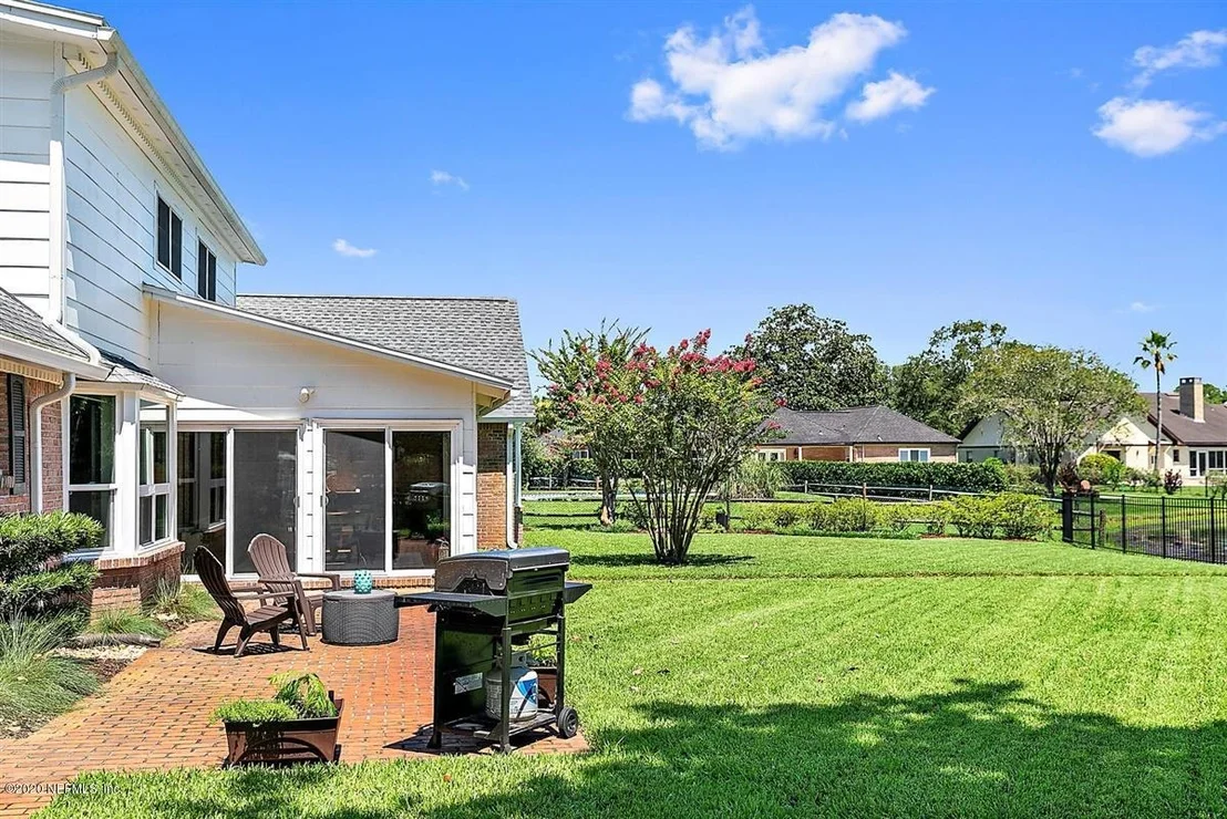 Photo of 8162 PINE LAKE Road