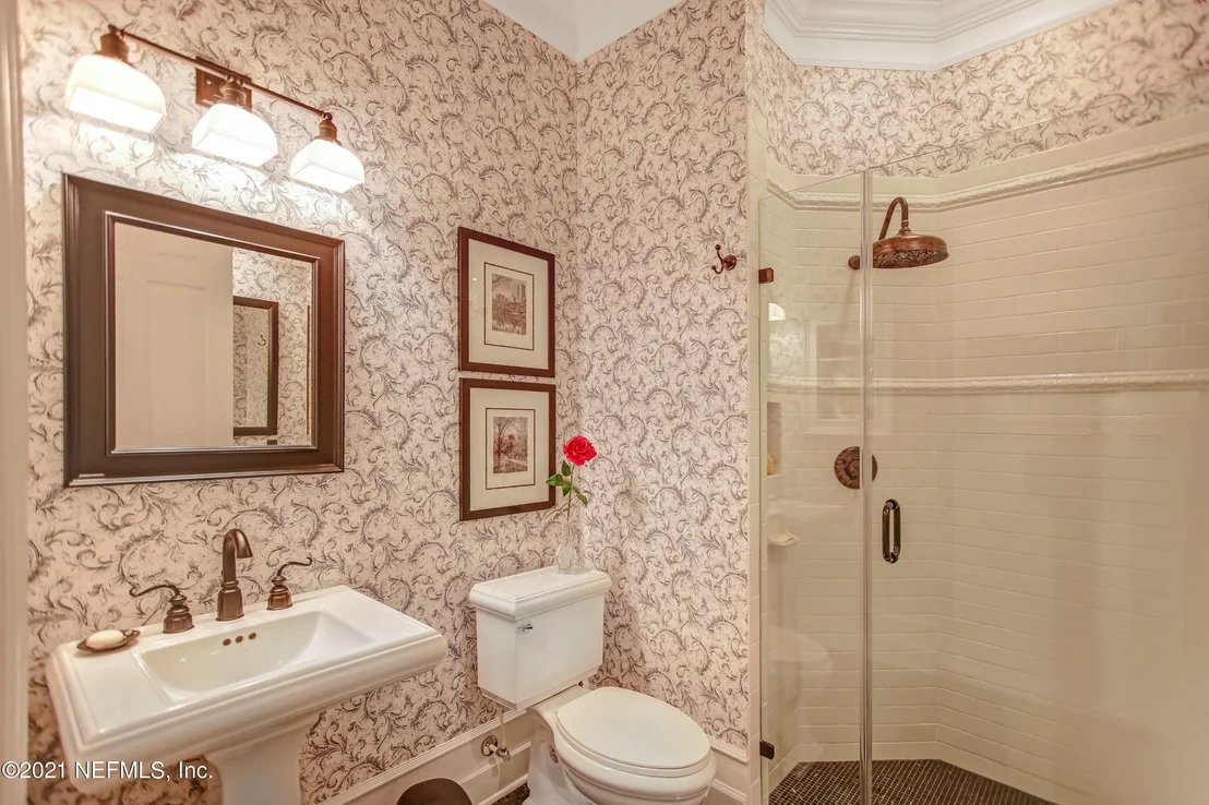 Photo of 1120 INVERNESS Drive