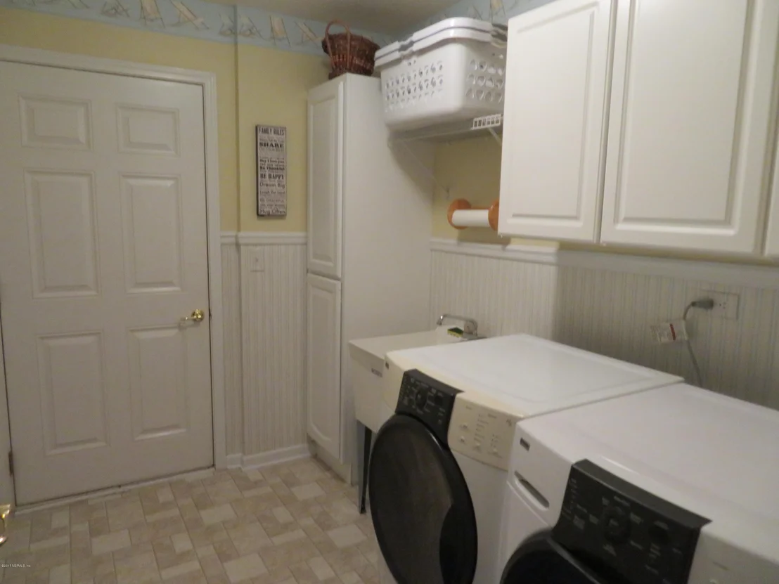 Photo of 4157 LONICERA Loop