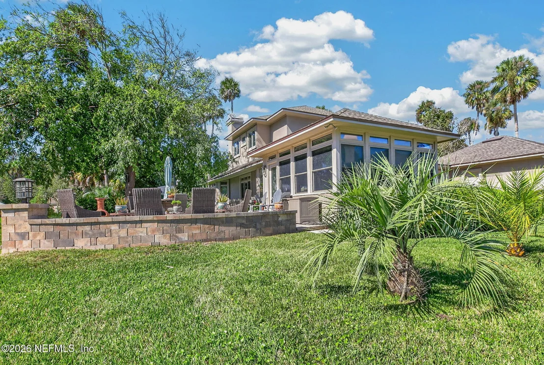 Photo of 2206 LAUGHING GULL Circle