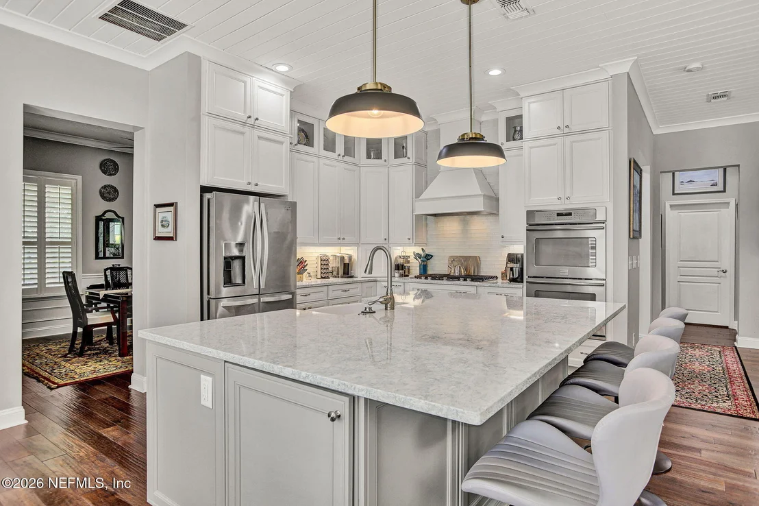 Photo of 1809 FOREST GLEN Way