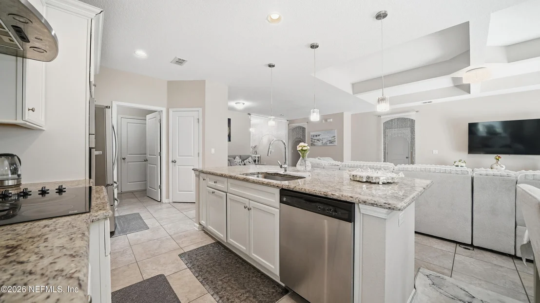 Photo of 3938 HAMMOCK BLUFF Drive