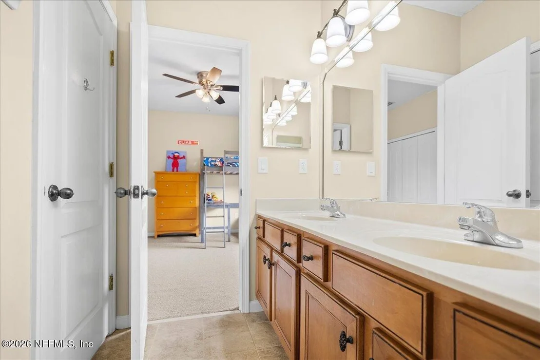 Photo of 2470 COUNTRY SIDE Drive