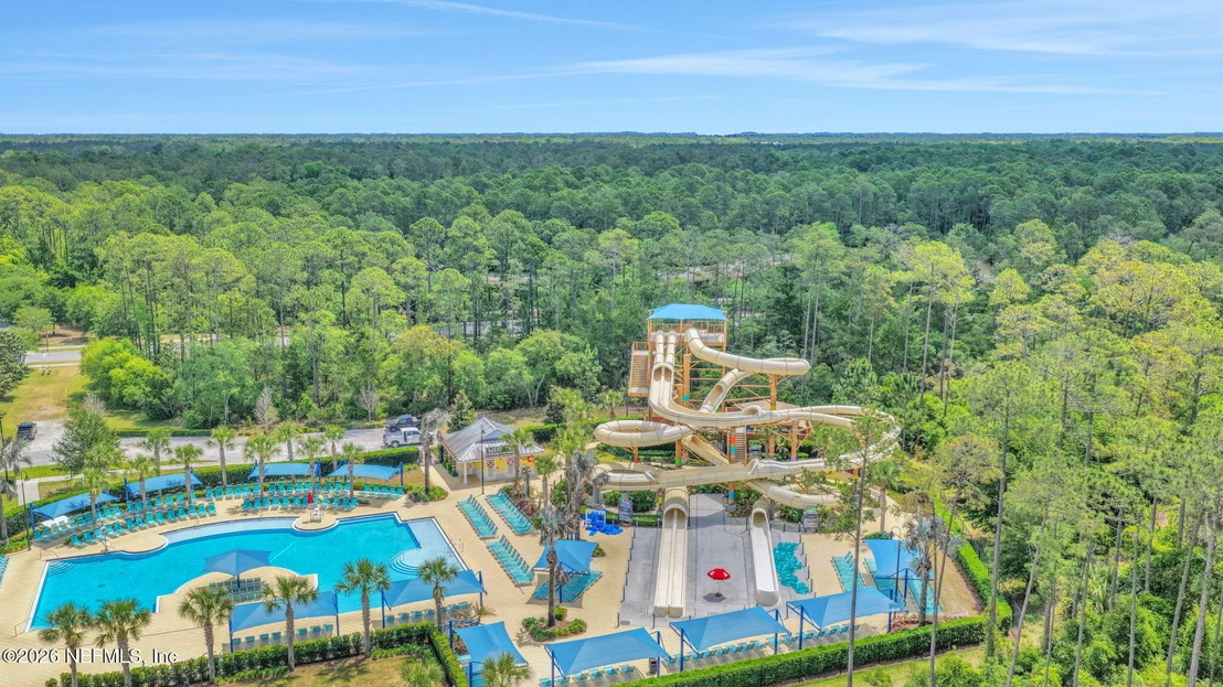 Photo of 446 PALM CREST Drive