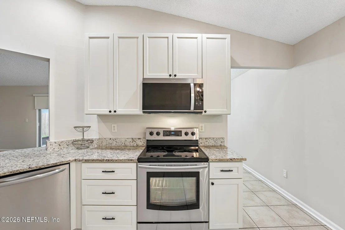 Photo of 1496 WINSTON Lane