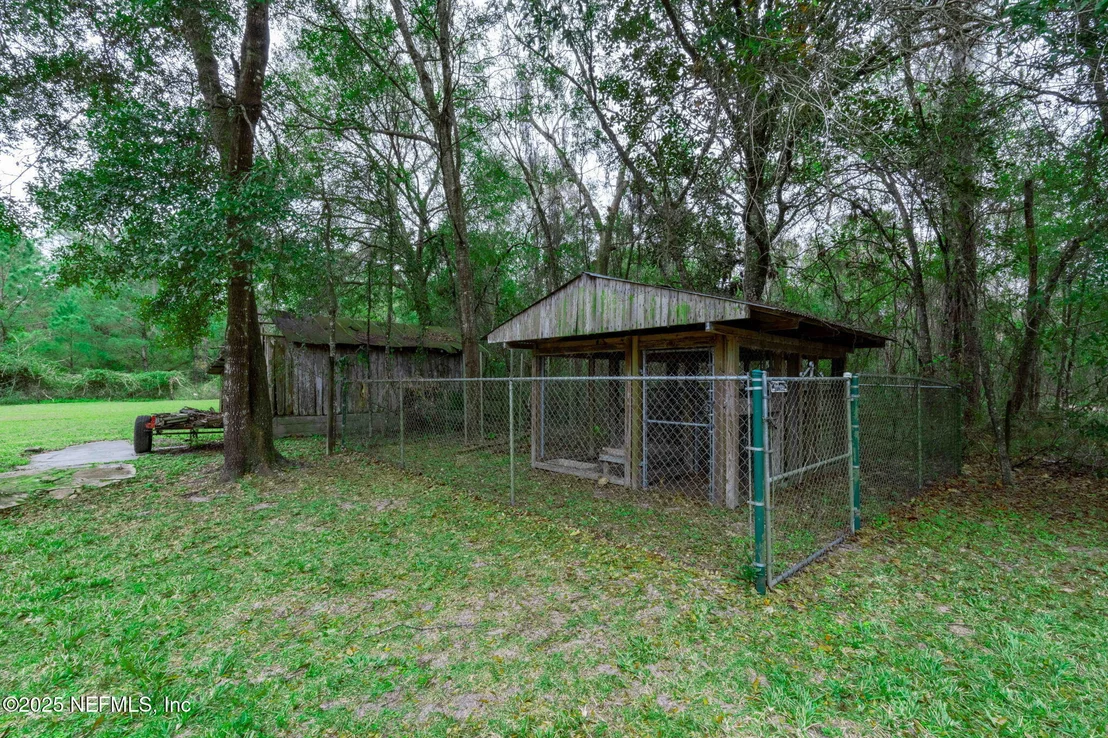 Photo of Unit C at 5705 COUNTY ROAD 208