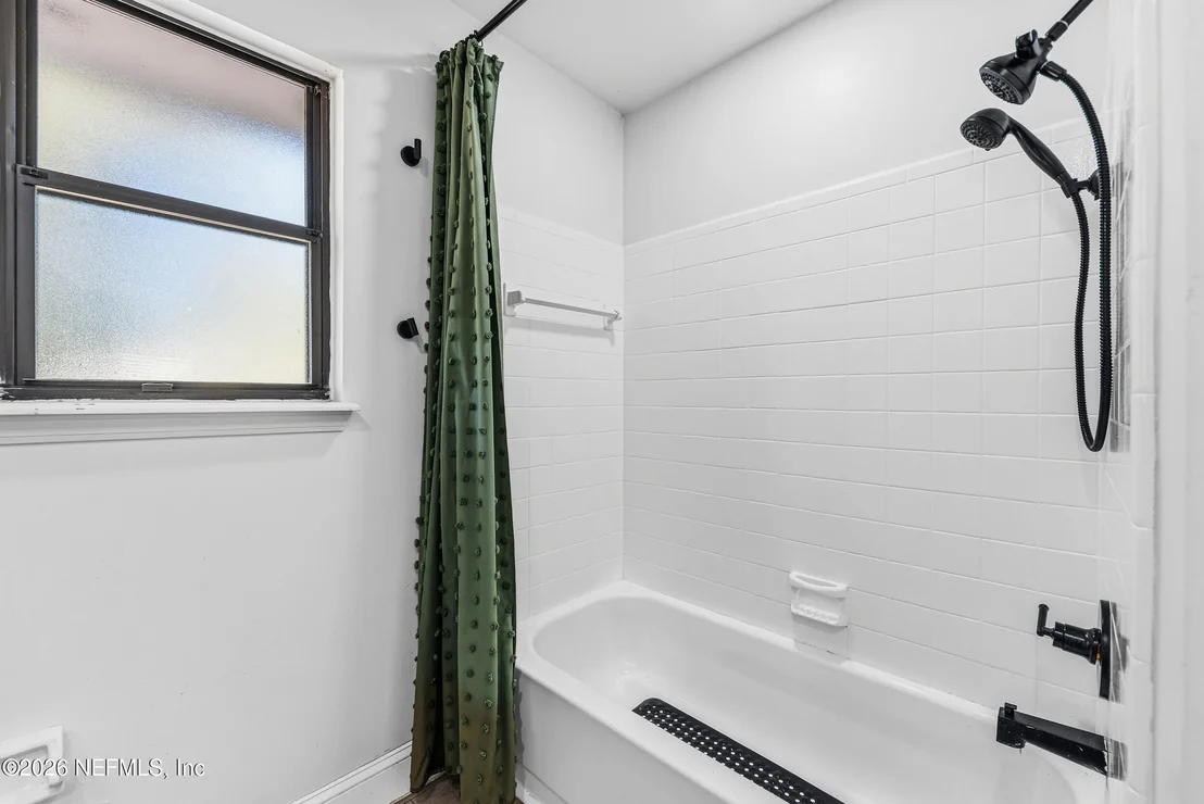 Photo of 2961 BEAVER Avenue