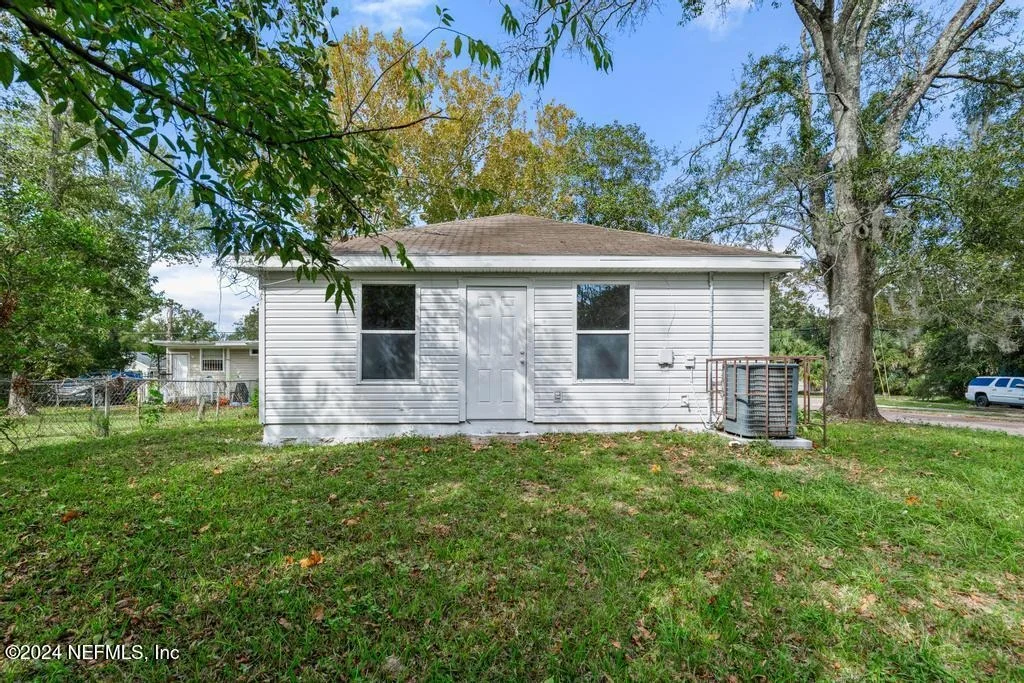 Photo of 2100 BROOKLYN Road