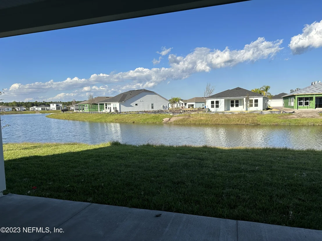 Photo of 387 AMBERWOOD Drive