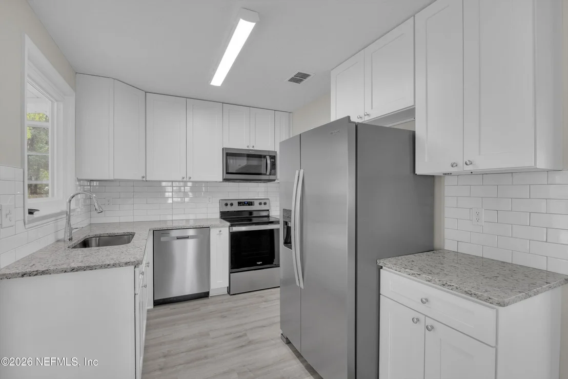 Photo of 1641 CHARON Road