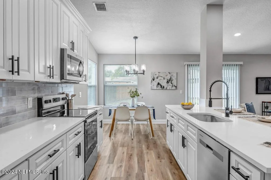Photo of 3035 HAMPSTEAD Drive
