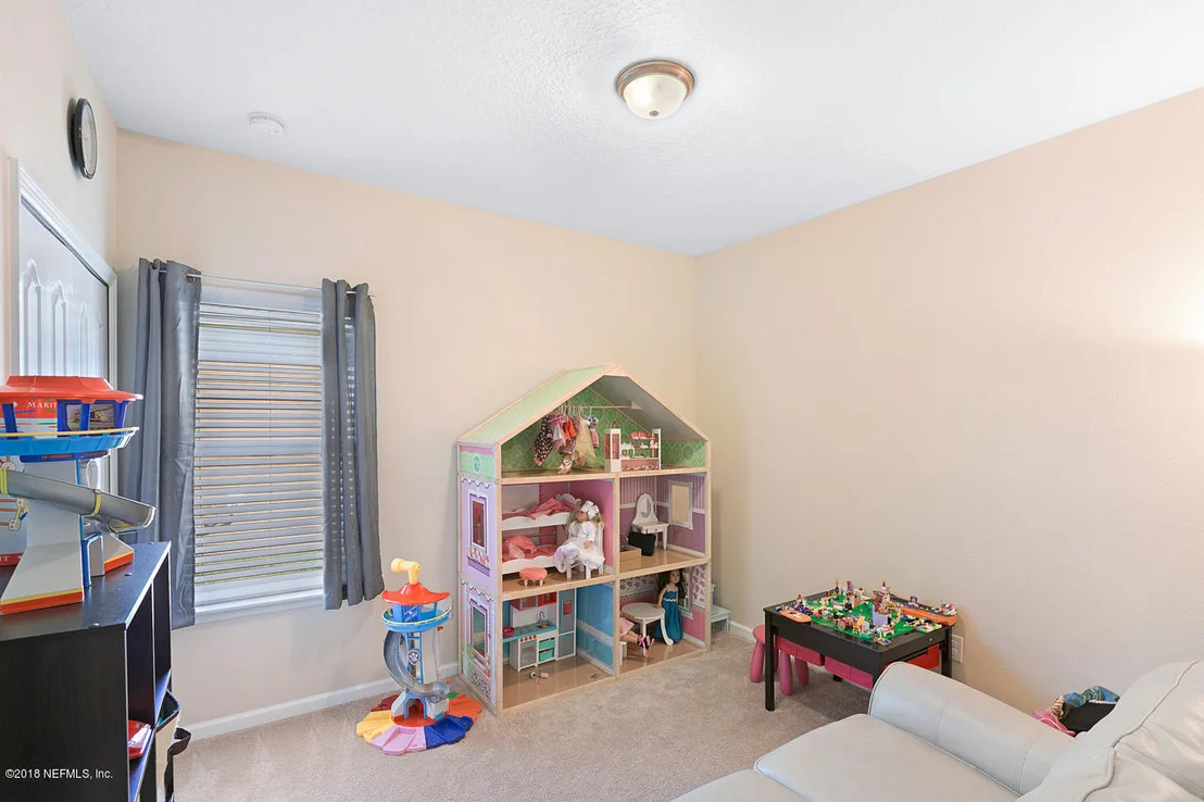 Photo of 342 ASPEN LEAF Drive